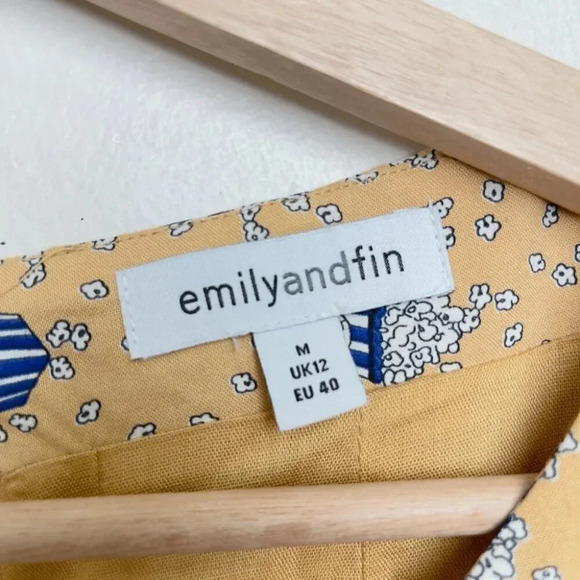 Modcloth Size M Emily And Fin Popcorn Printover Three Quarter Sleeve Shift Dress - Picture 6 of 10